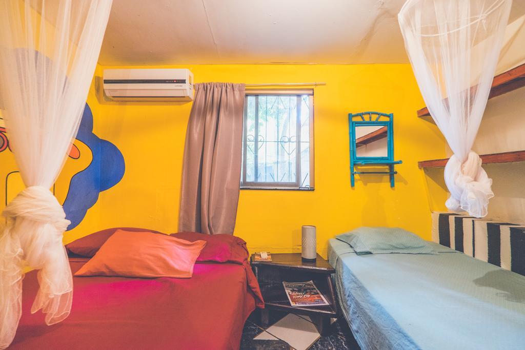Pura Vida Hostel Тамариндо Екстер'єр фото