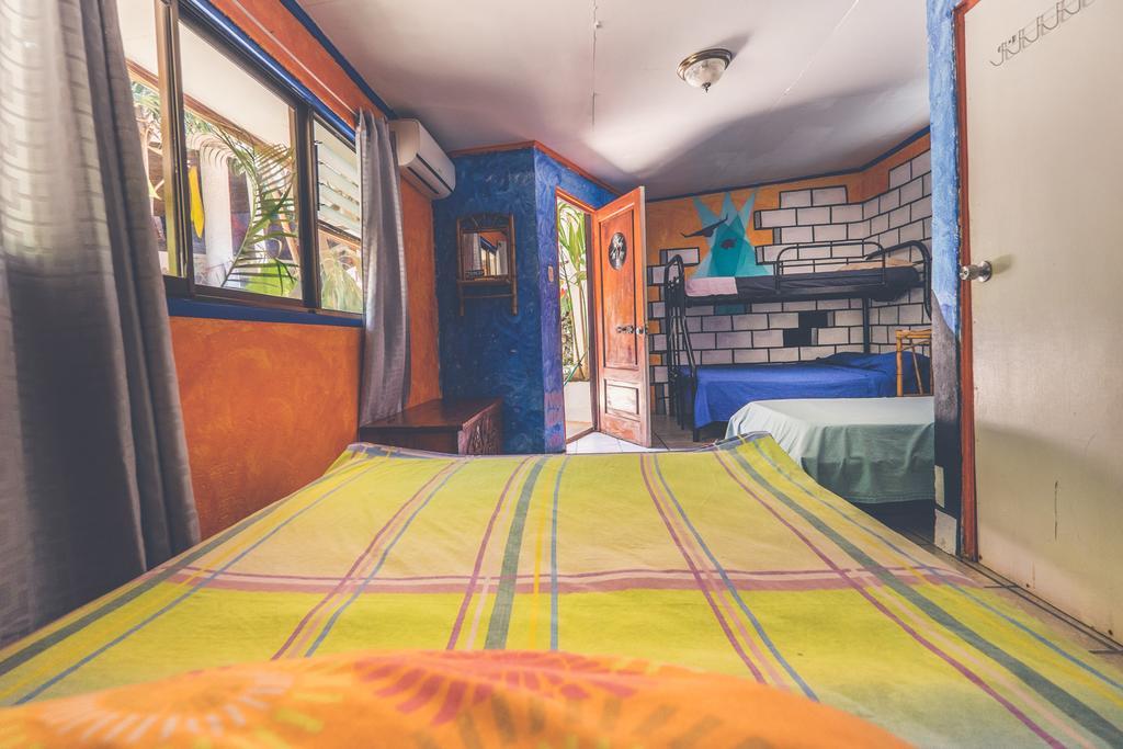 Pura Vida Hostel Тамариндо Екстер'єр фото