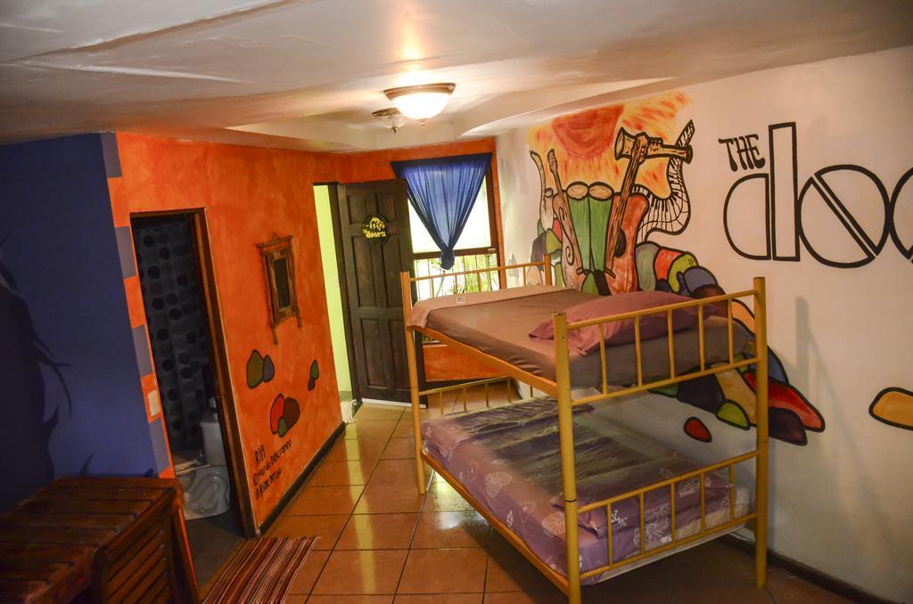Pura Vida Hostel Тамариндо Екстер'єр фото