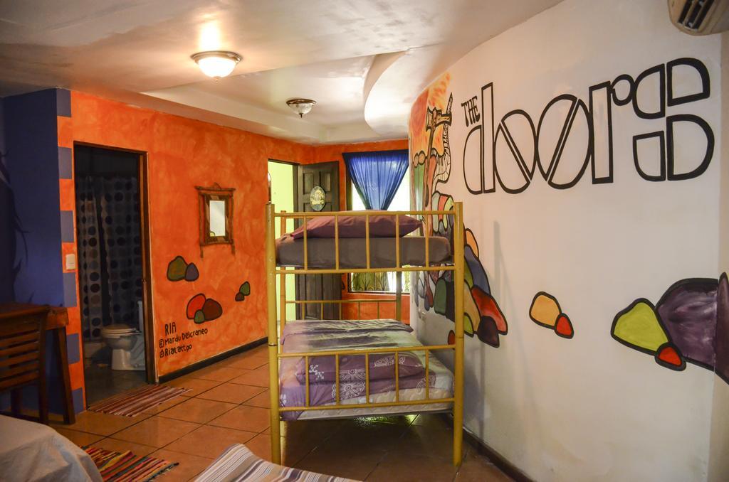 Pura Vida Hostel Тамариндо Екстер'єр фото