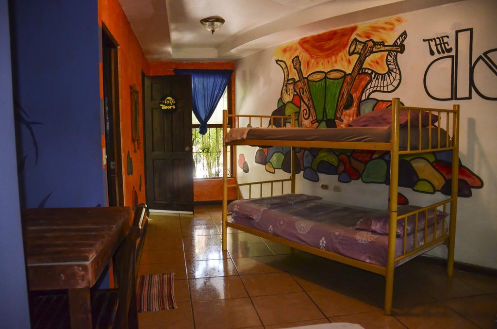 Pura Vida Hostel Тамариндо Екстер'єр фото